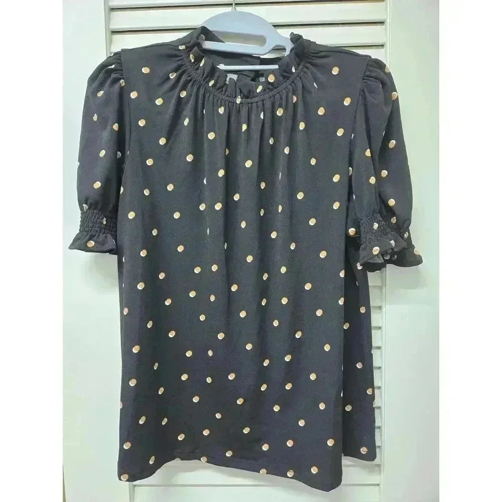 Adrienne Vittadini ruffle neck smocked sleeve top polka dots Size M NWT